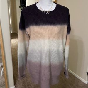 EUC ombré sweater.
